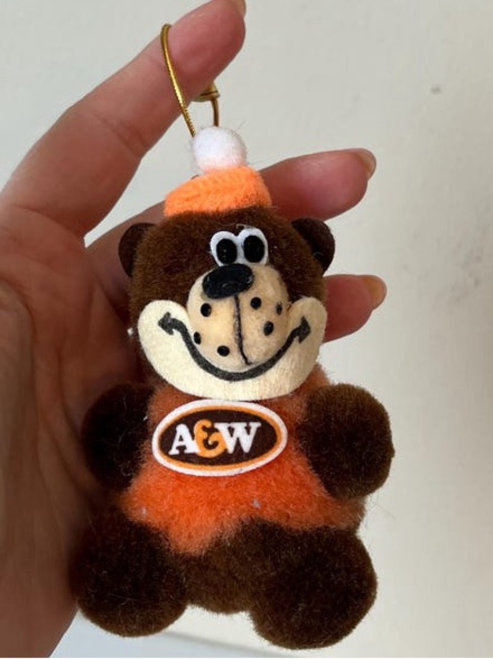 Vintage A&W “Rootie” the Root Bear plush collectible Christmas ornament 4”